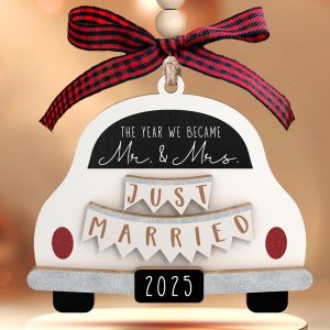 Mr And Mrs Just Married 2025 First Christmas Ornament Newly Engaged Wedding Keepsake Holiday Decor Gift Idea